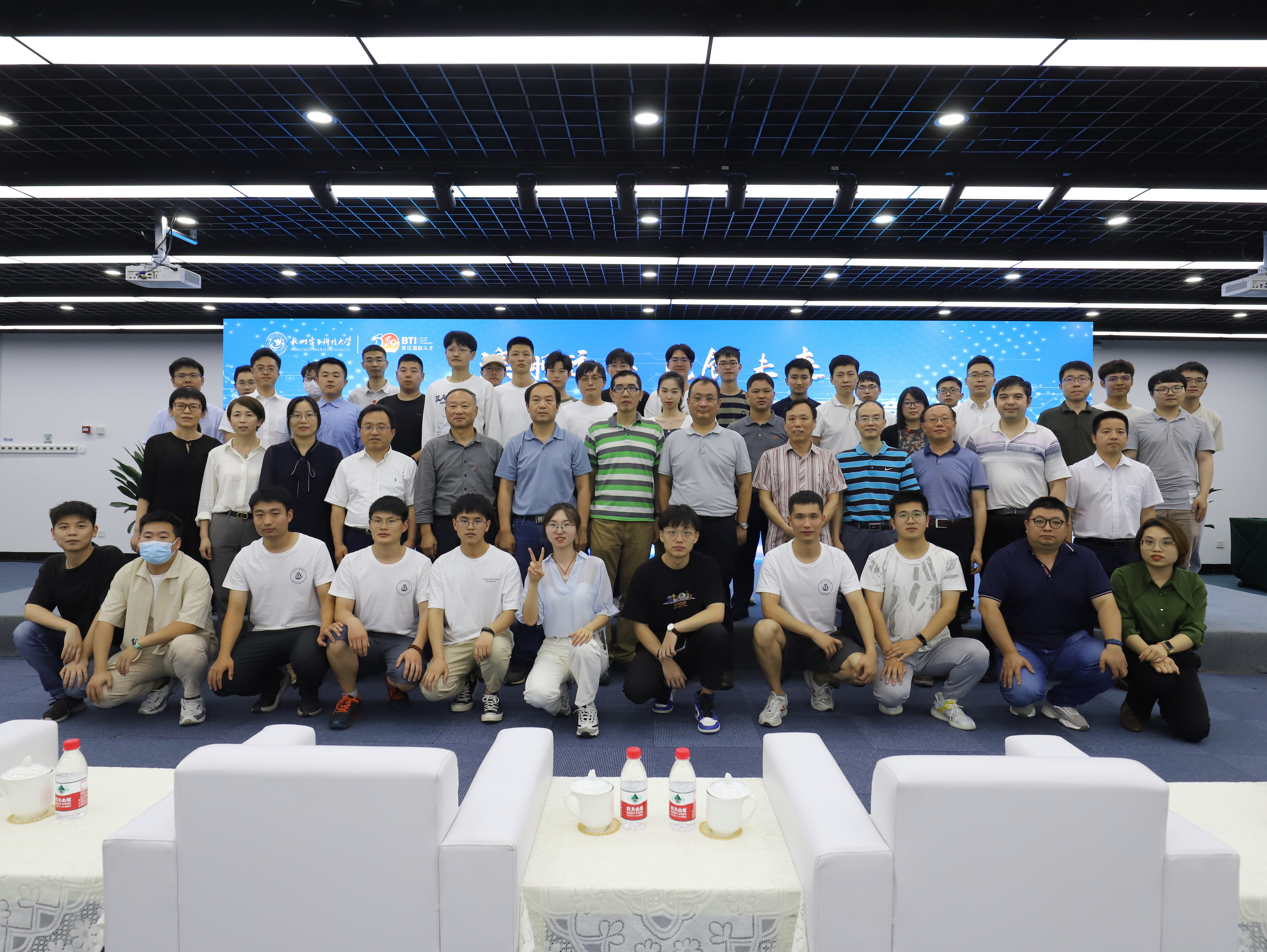 1655367766601599.jpg 1655367766601599.jpg